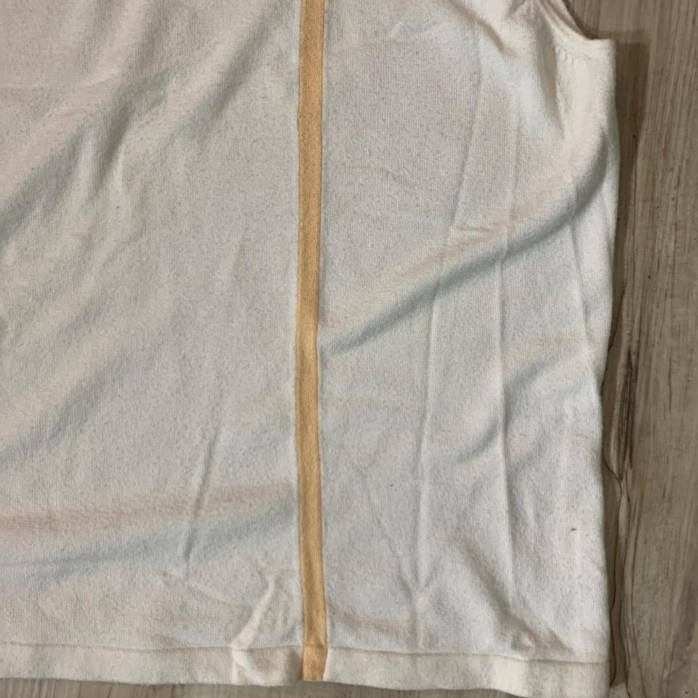 Izod white and orange striped sleeveless shirt Medium - Picture 4 of 4
